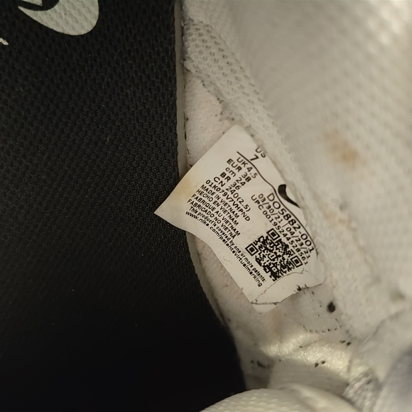 Nike sz 7 women - Picture 5 of 5